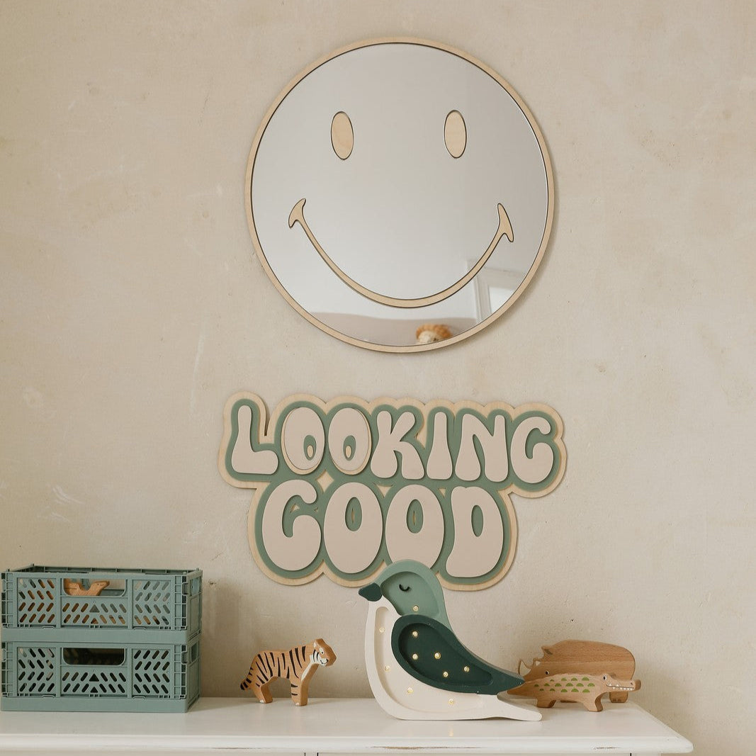 Kids Room Emoji Mirror – Child-Friendly Acrylic & Wood